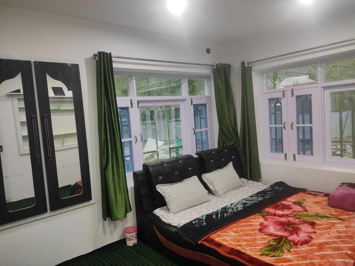 New Delight Hotel Kanzalwan Εξωτερικό φωτογραφία